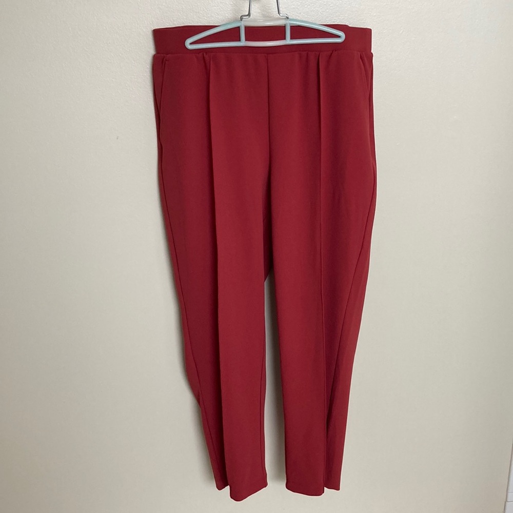 NWT Loft red ponte pants